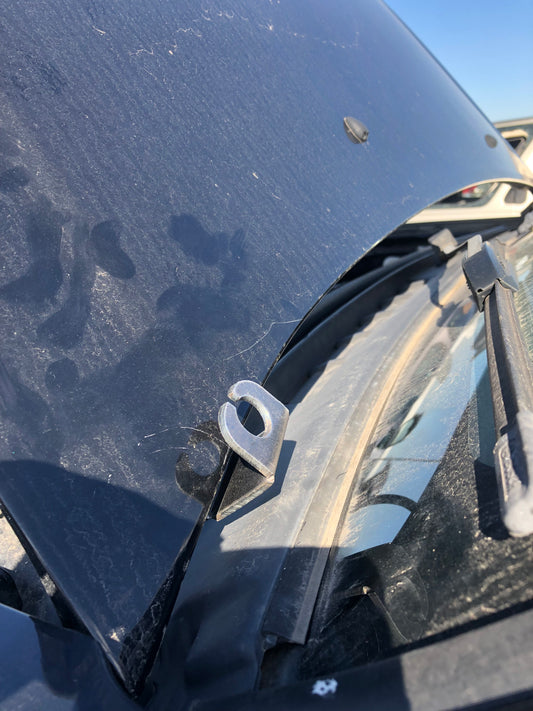 (COMING SOON) Accessory Bracket - Bonnet - RA Rodeo/ RC Colorado