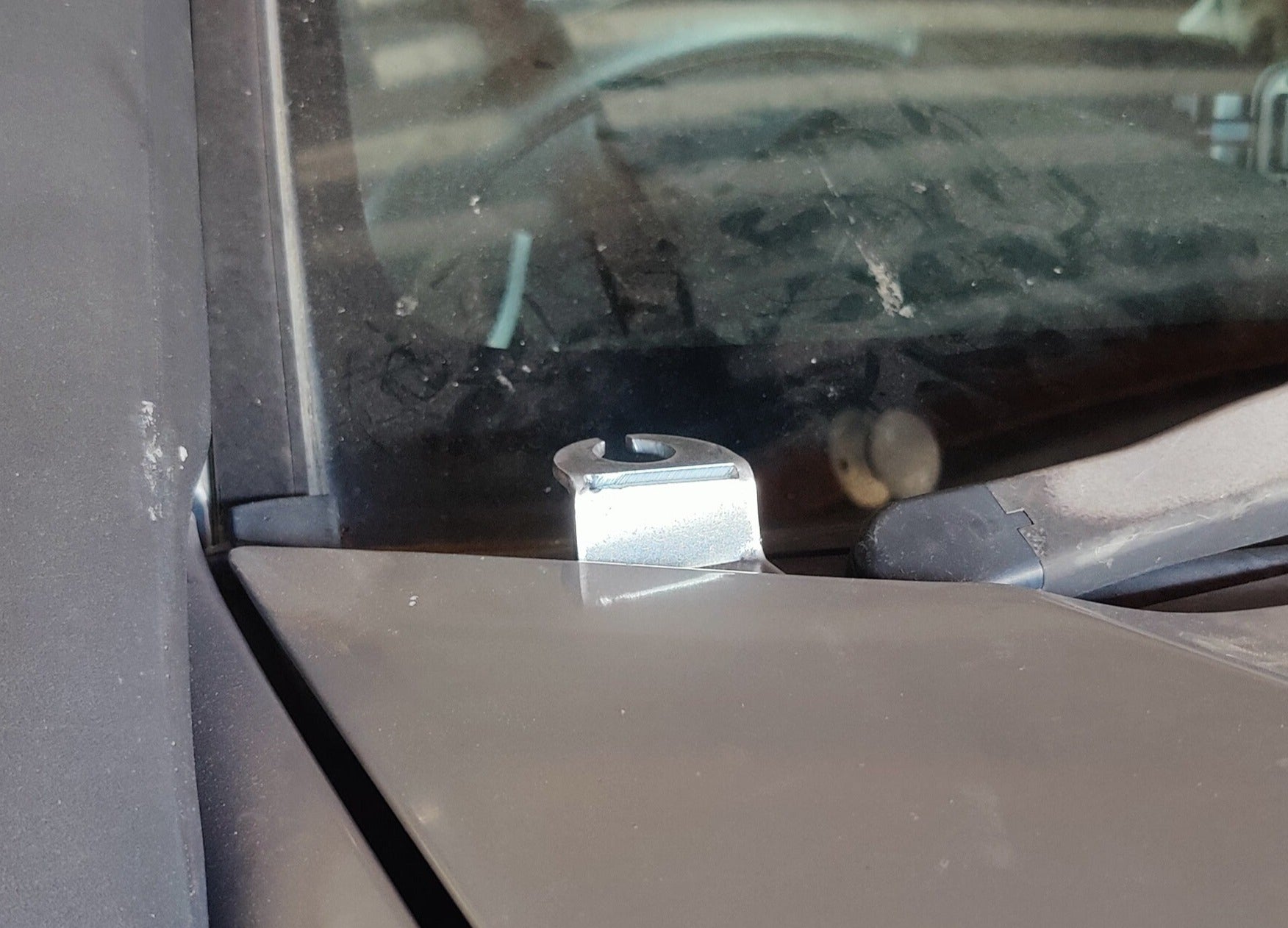 ML MN Triton Bonnet Mount Bracket – Speed Fabrication